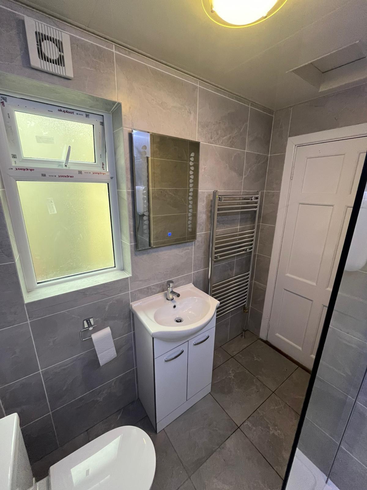 Bathroom Fixtures Installation