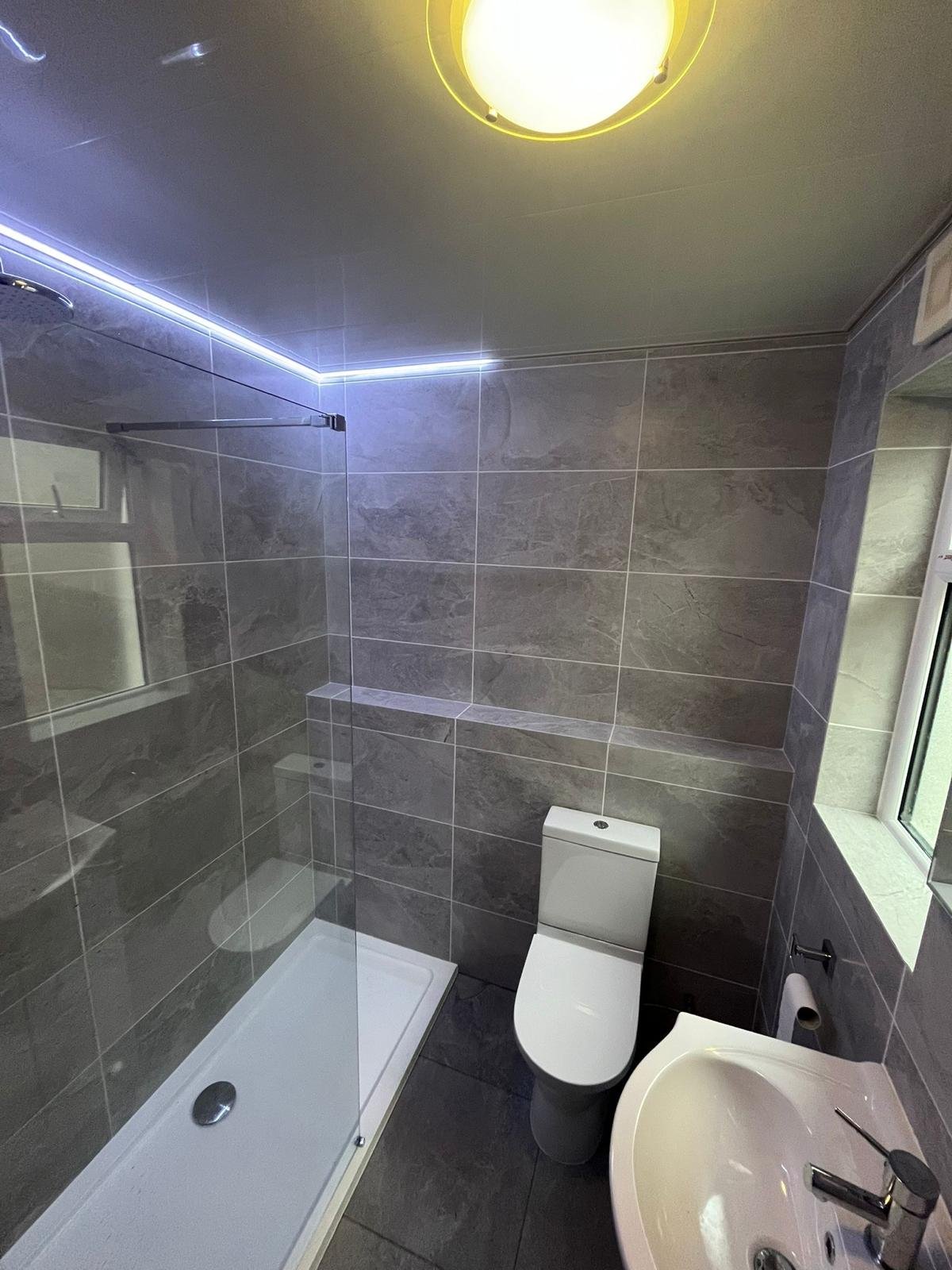 Tiling and bathroom details